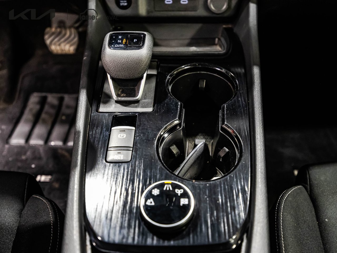 2024 Nissan Rogue - Image 14