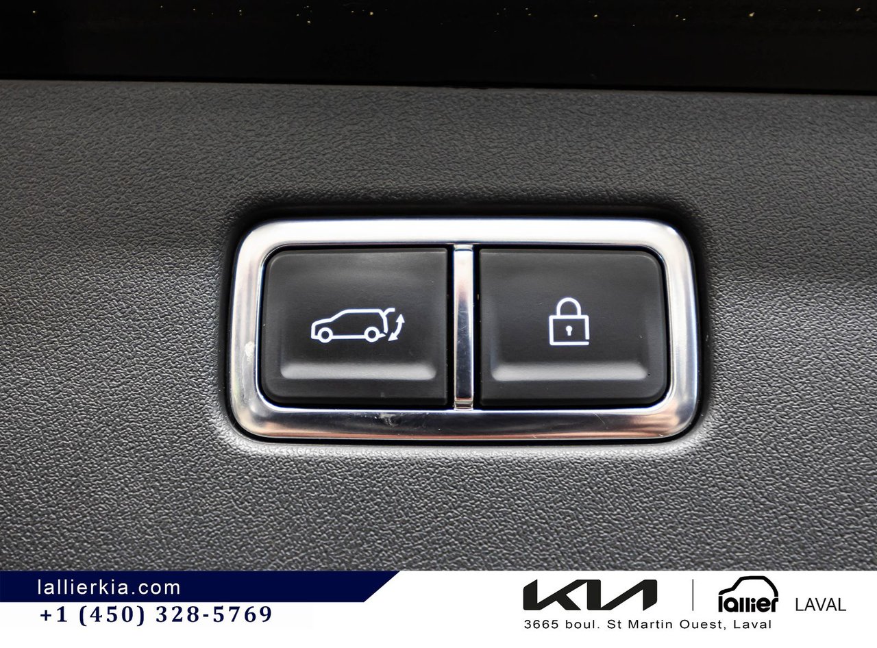 2025 Kia EV9 - Image 18