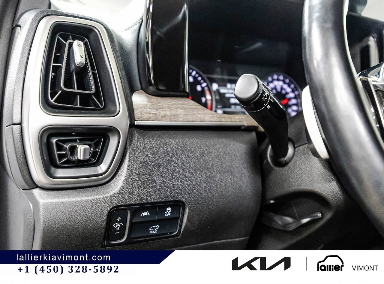 2022 Kia Sorento - Image 23