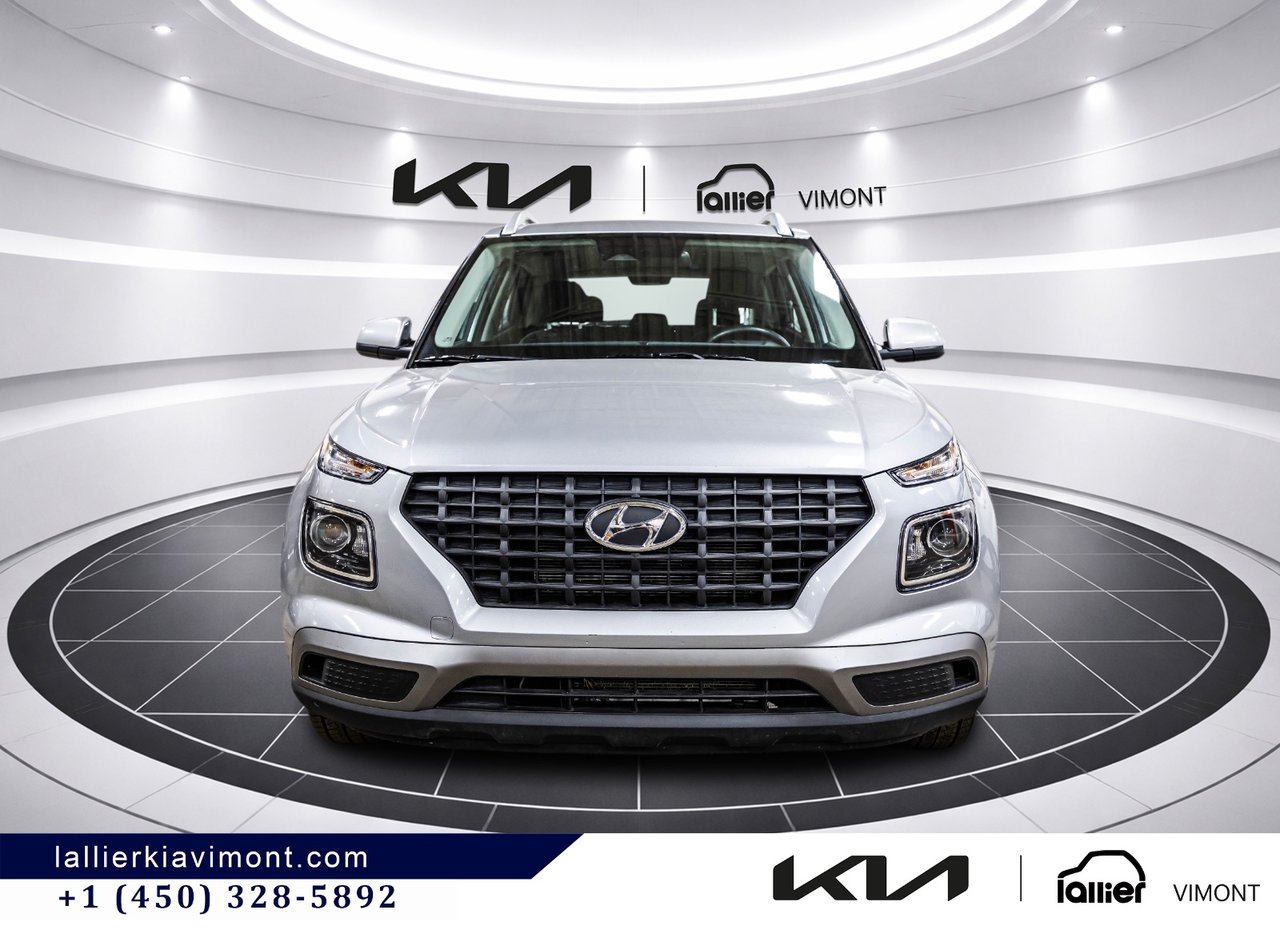 2025 Hyundai Venue - Image 3