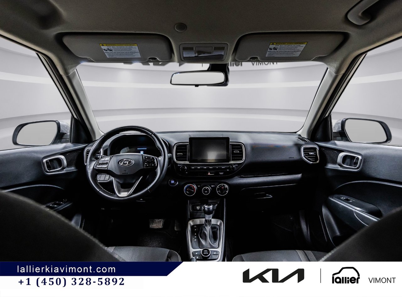 2025 Hyundai Venue - Image 11