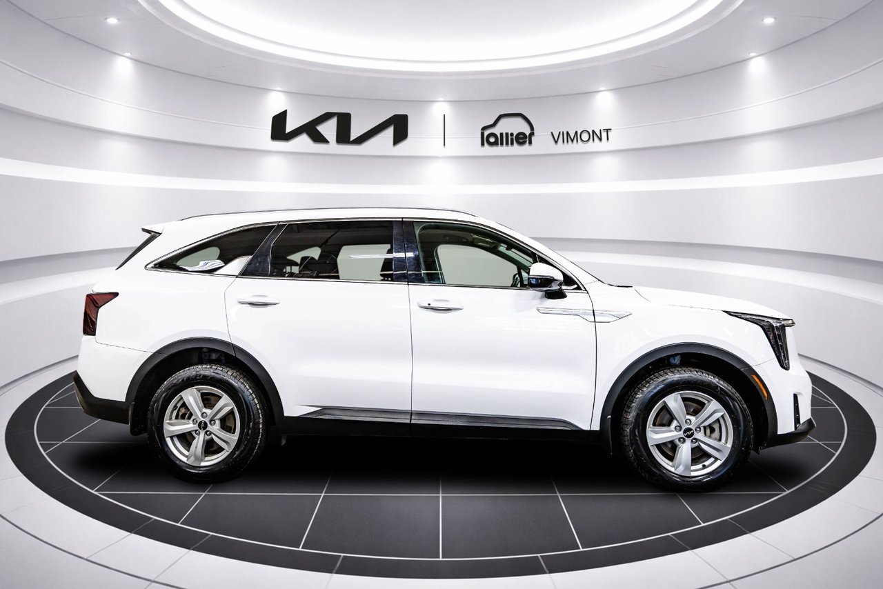 2024 Kia Sorento - Image 17