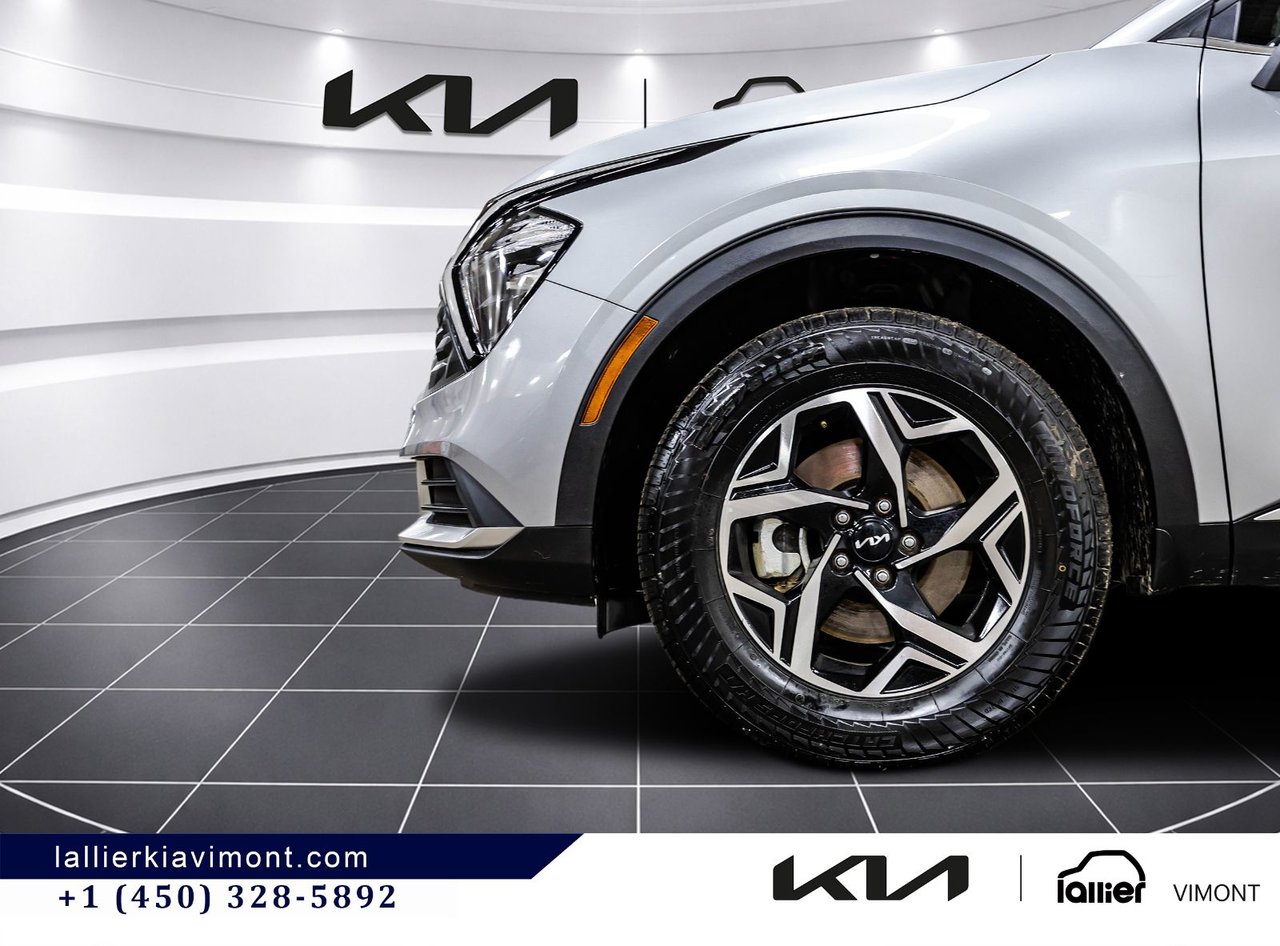2025 Kia Sportage - Image 19