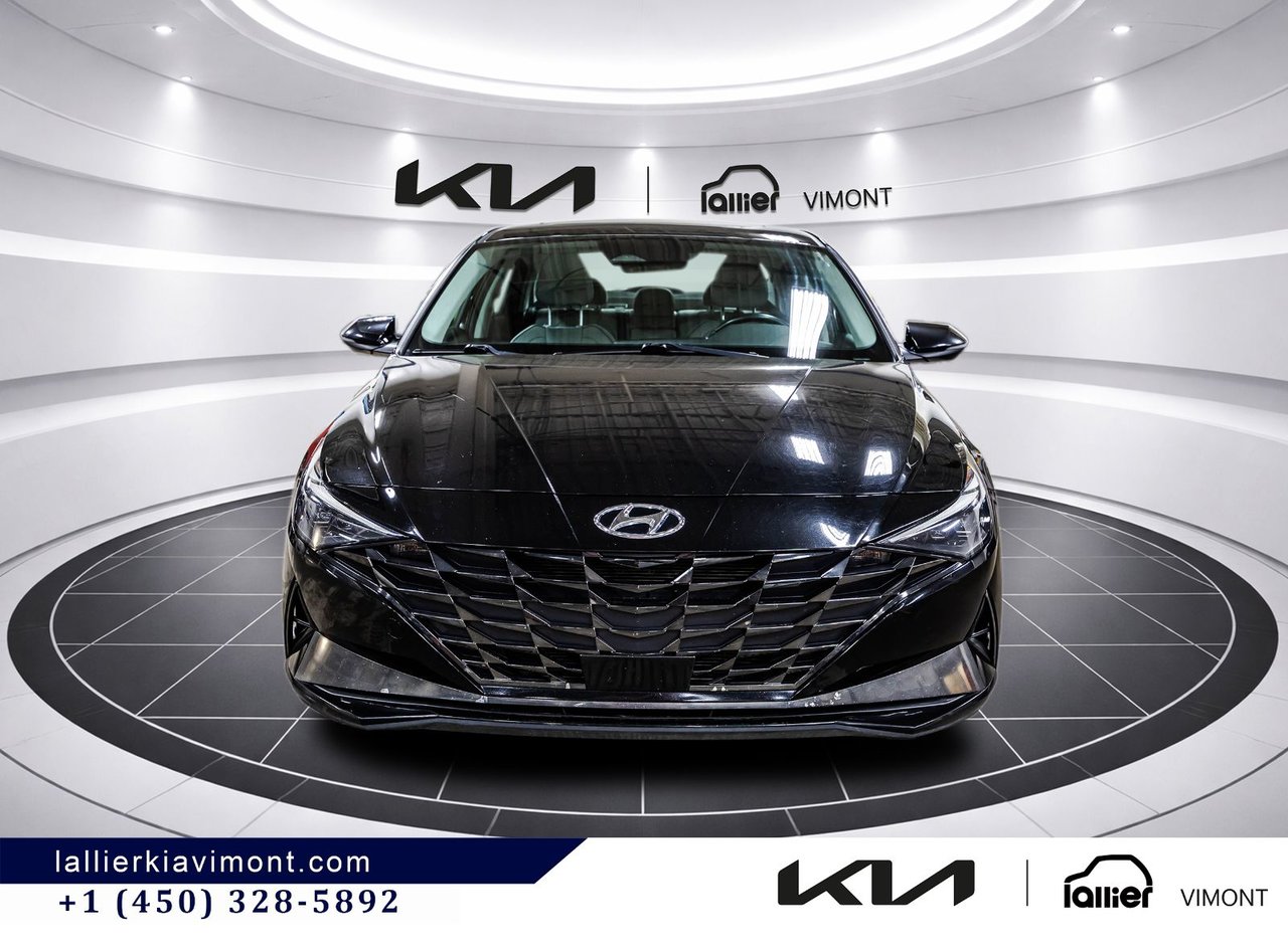 2022 Hyundai Elantra - Image 3