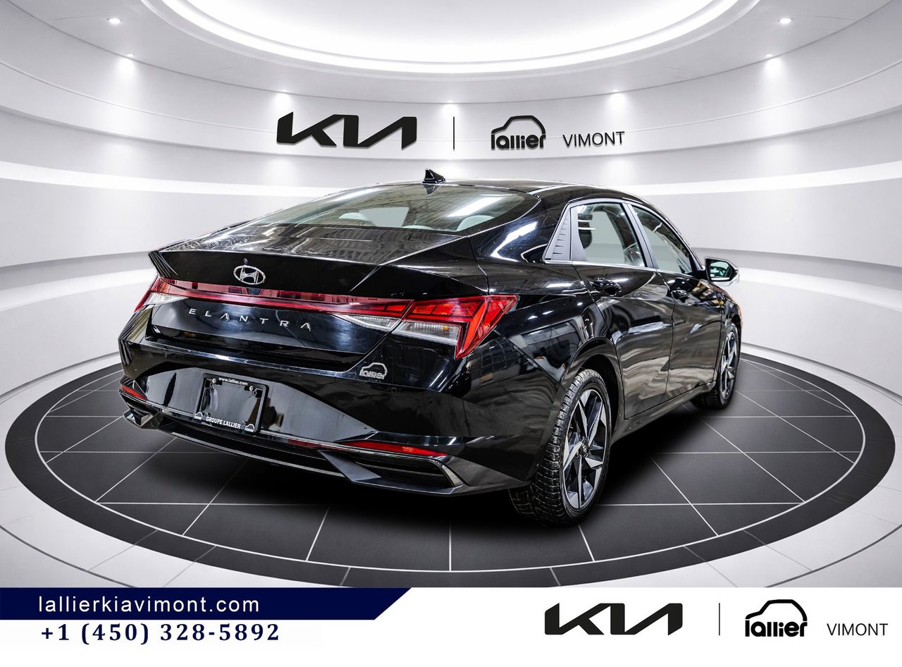 2022 Hyundai Elantra - Image 16