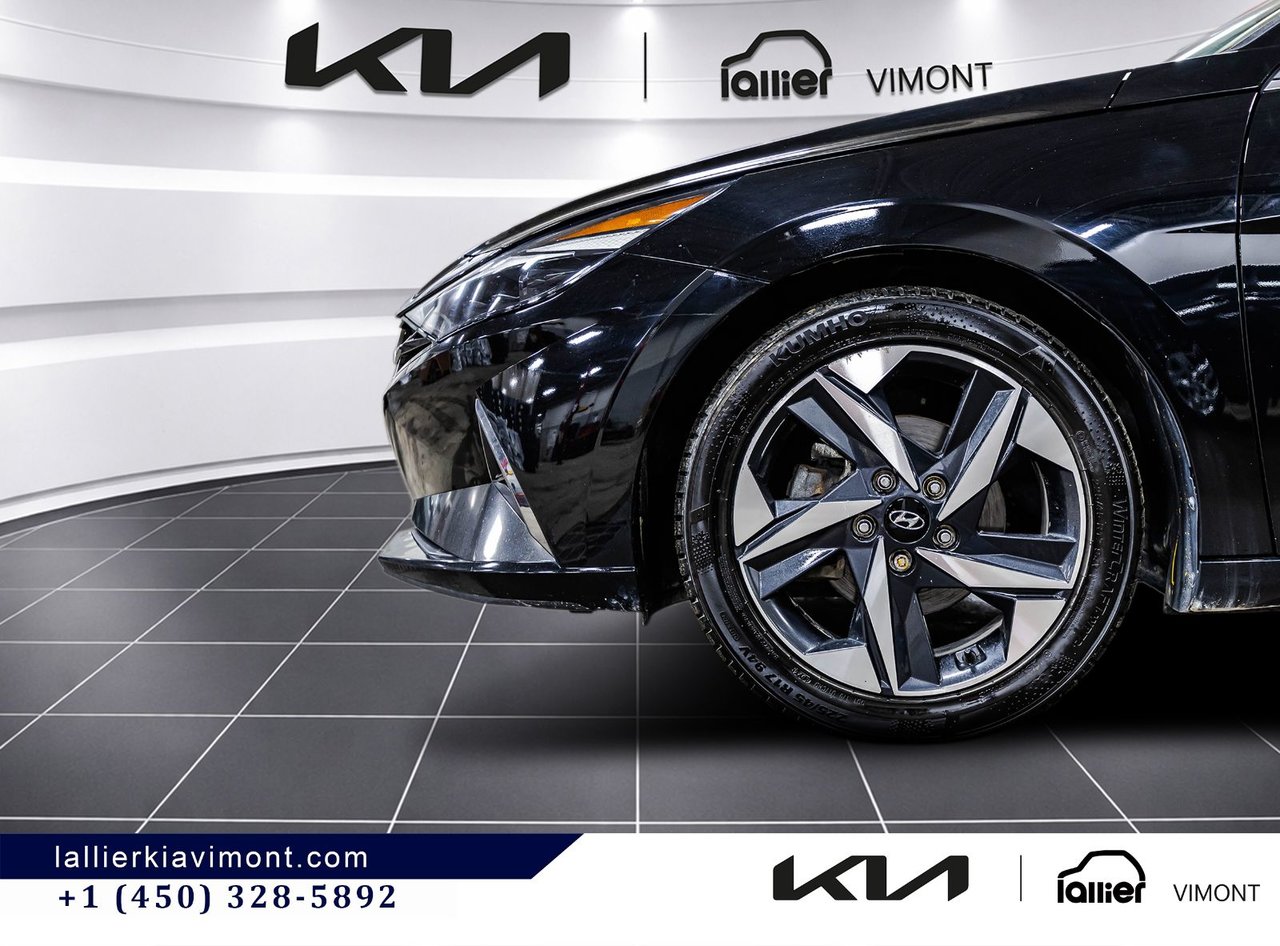 2022 Hyundai Elantra - Image 19