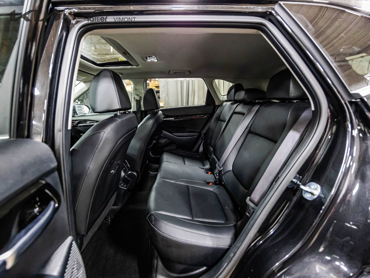 2025 Kia Seltos - Image 10