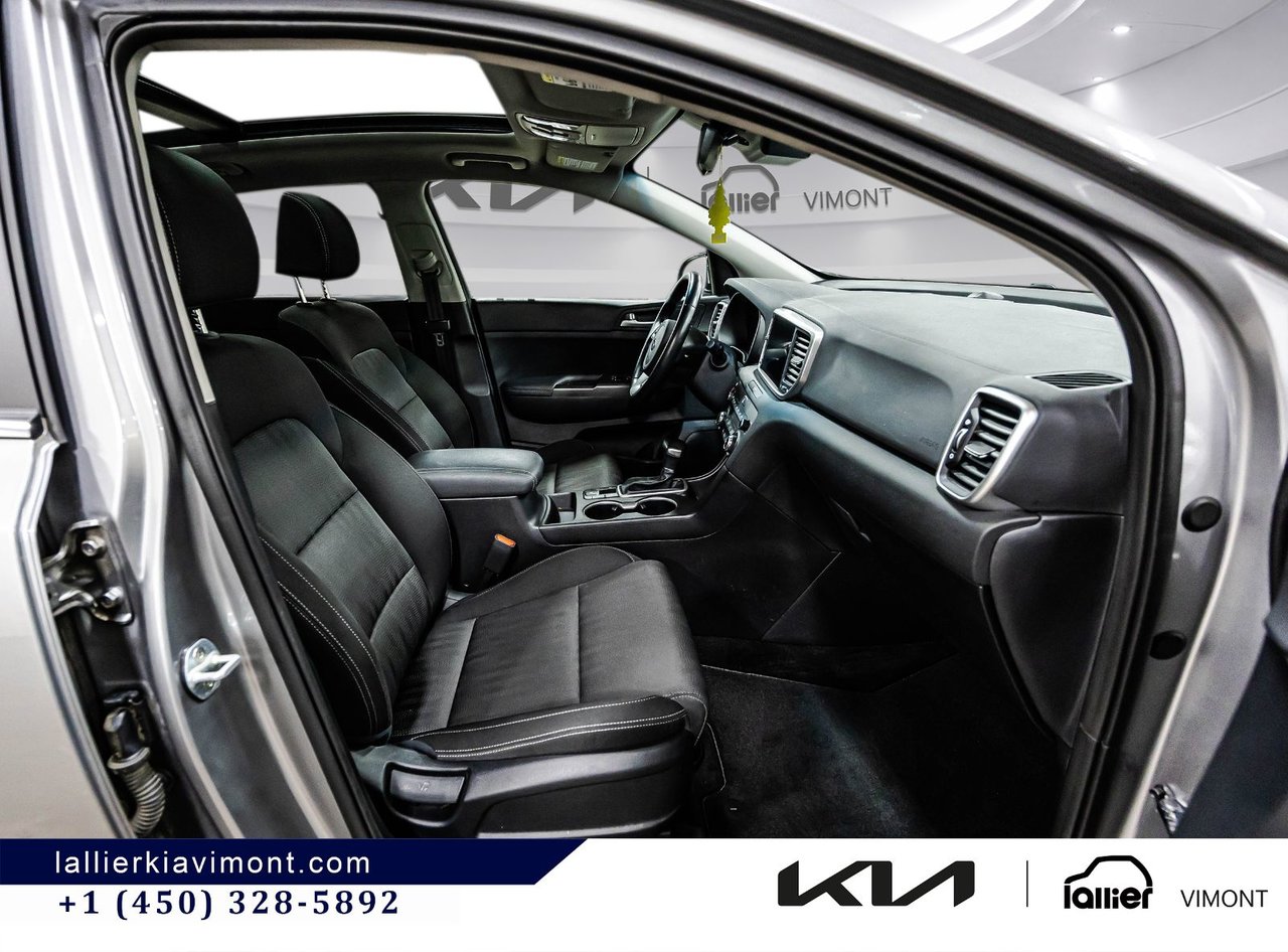 2022 Kia Sportage - Image 11
