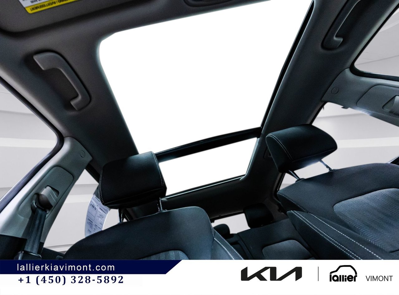 2022 Kia Sportage - Image 13