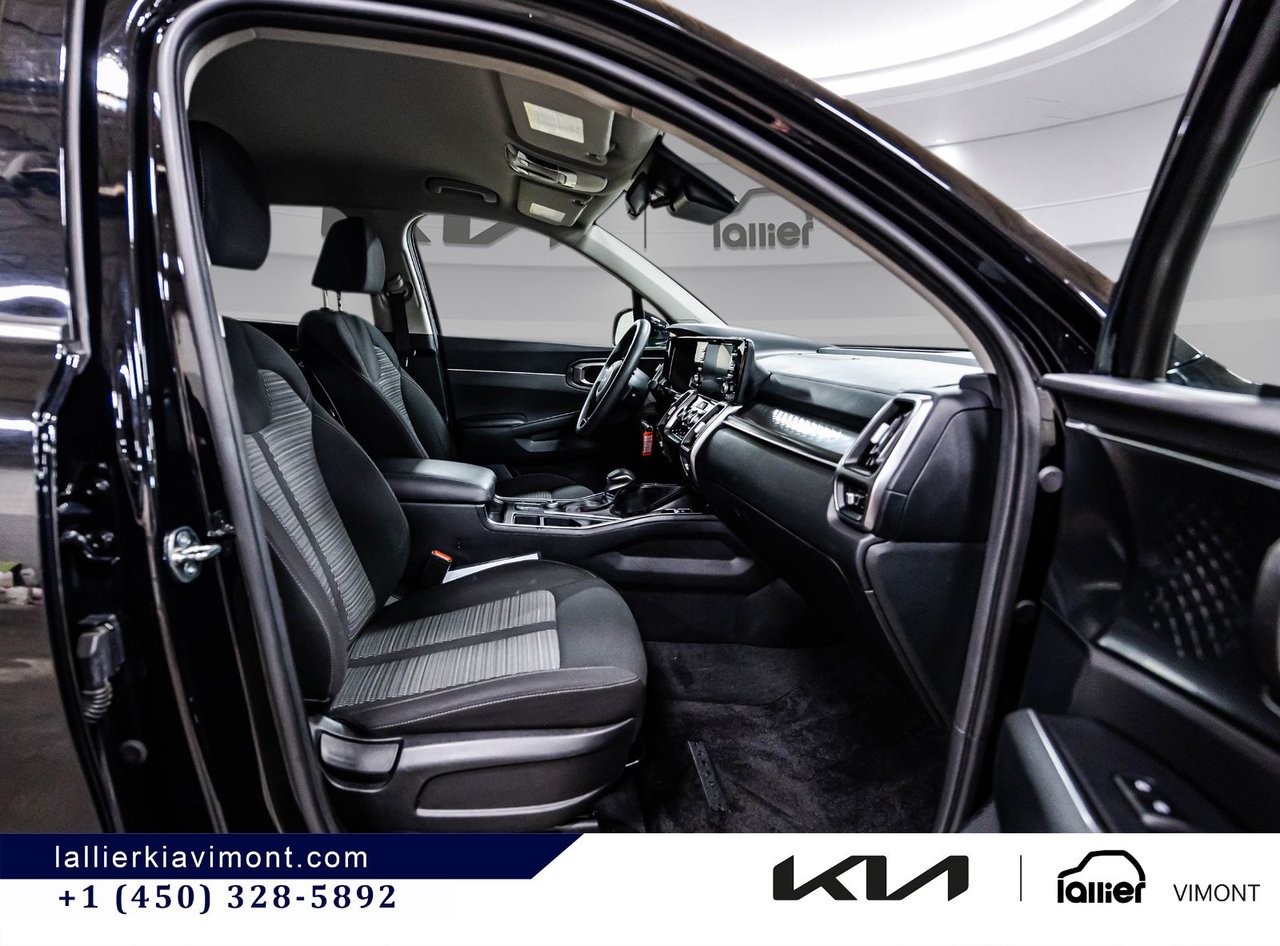 2023 Kia Sorento - Image 9