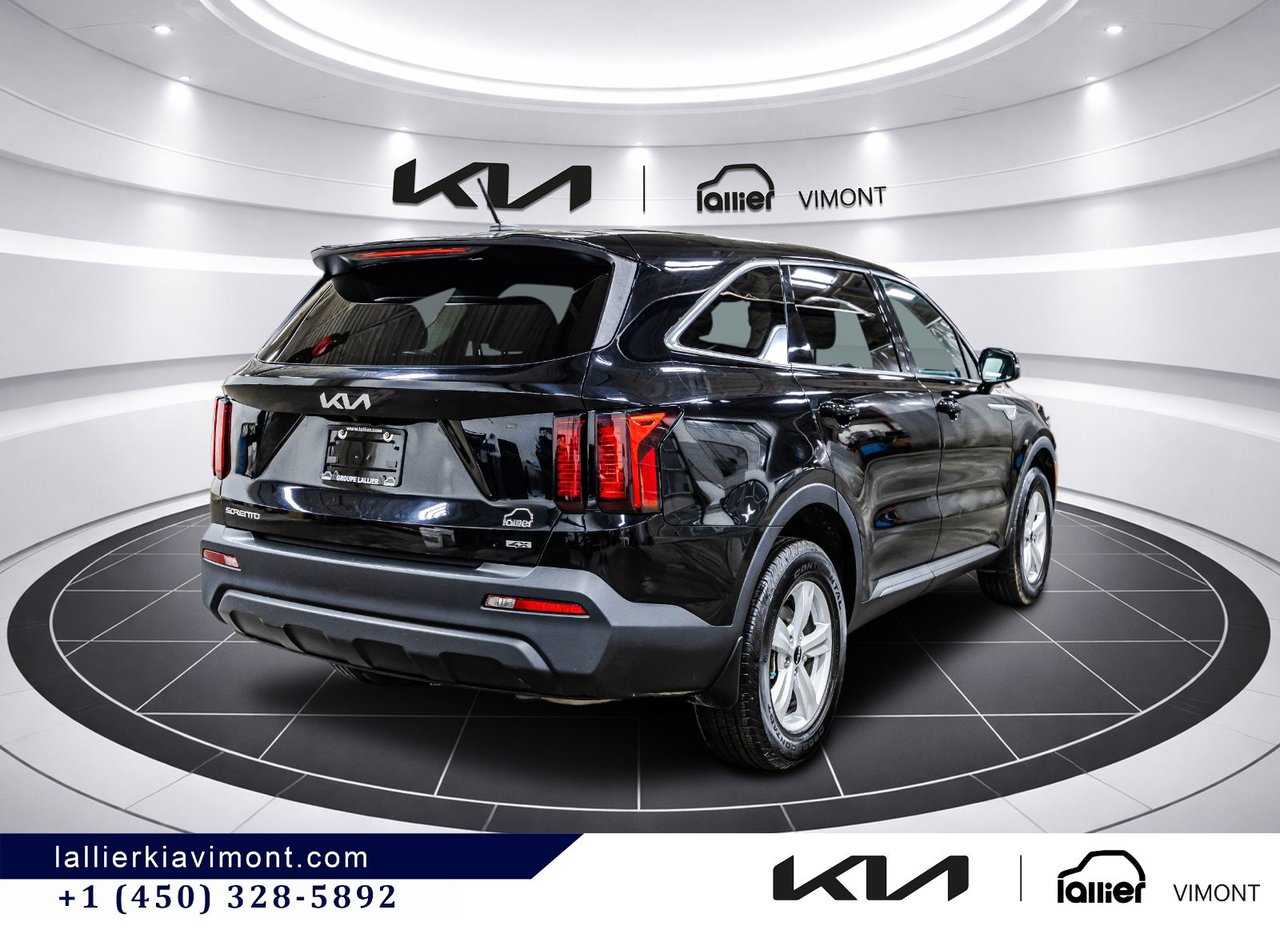 2023 Kia Sorento - Image 15