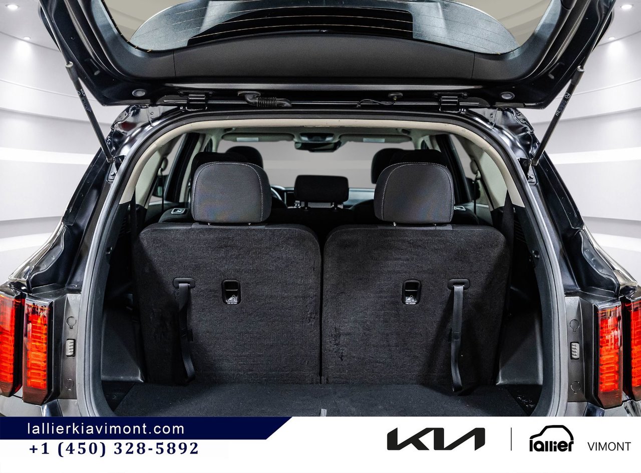 2023 Kia Sorento - Image 22