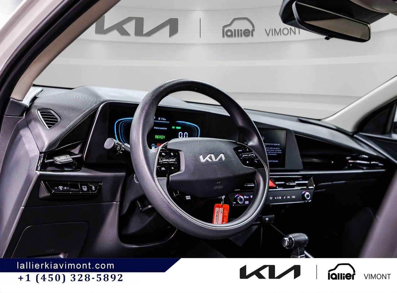 2025 Kia Niro - Image 20