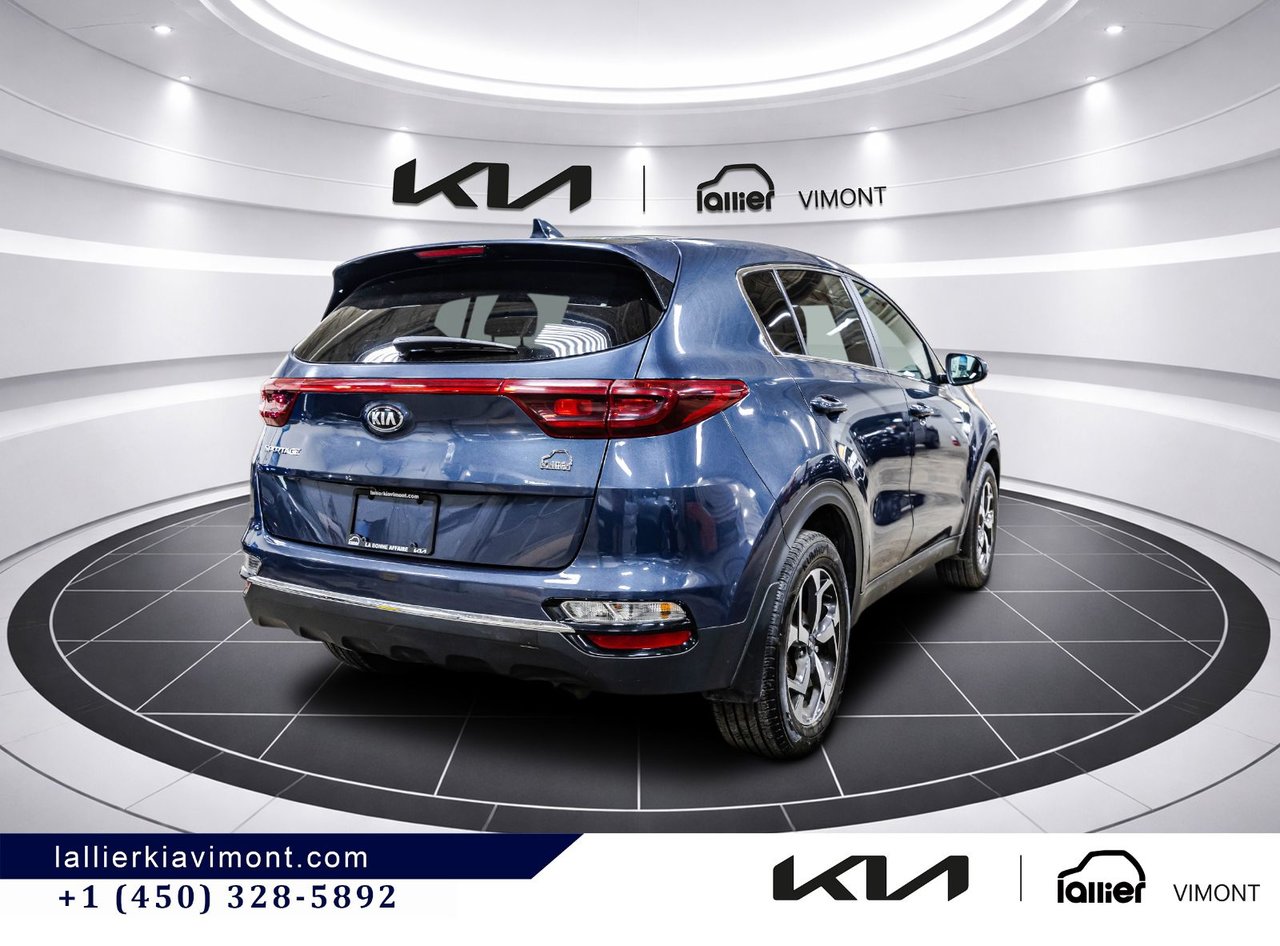 2022 Kia Sportage - Image 16