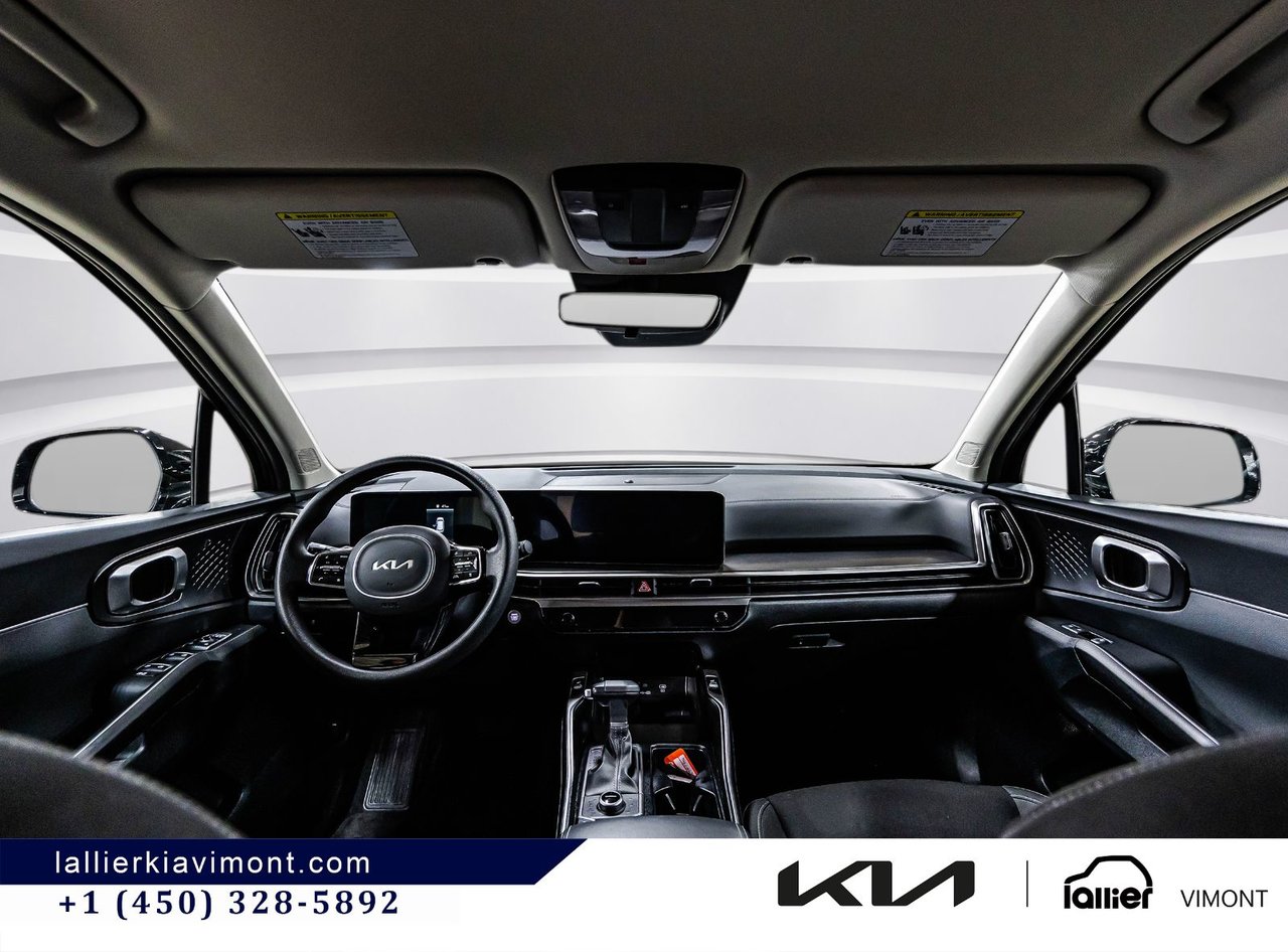 2025 Kia Sorento - Image 12