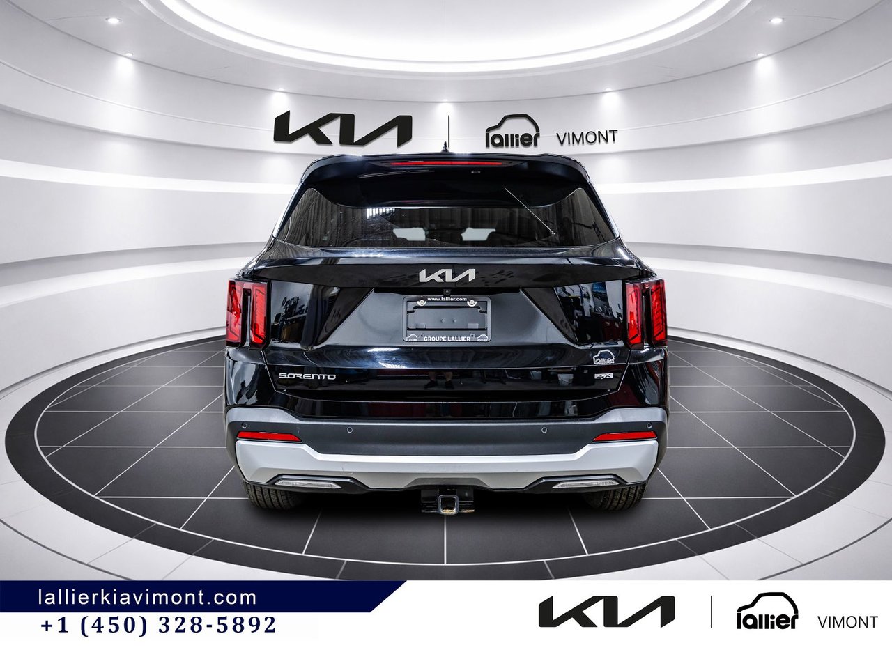 2025 Kia Sorento - Image 15
