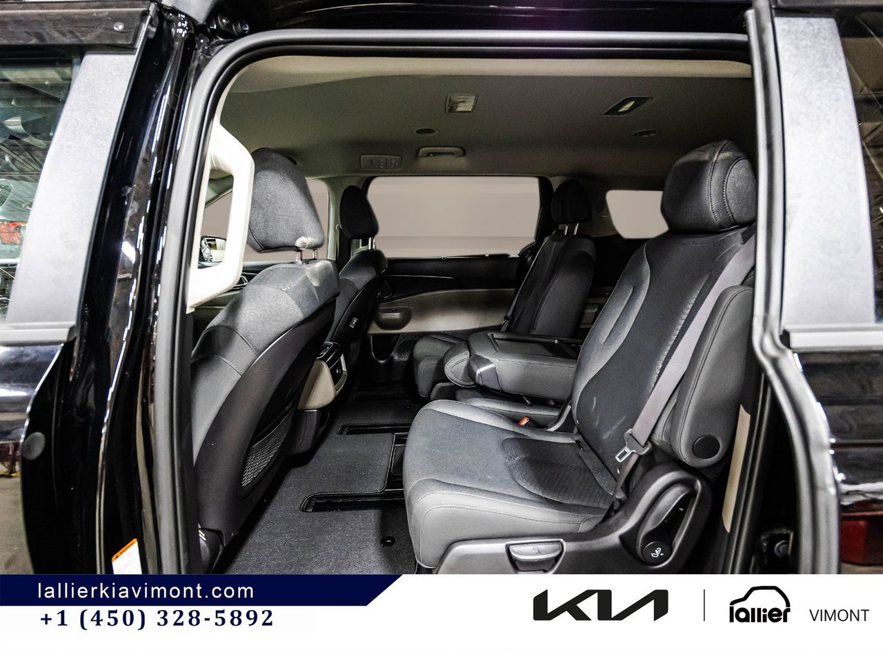 2025 Kia Carnival - Image 10
