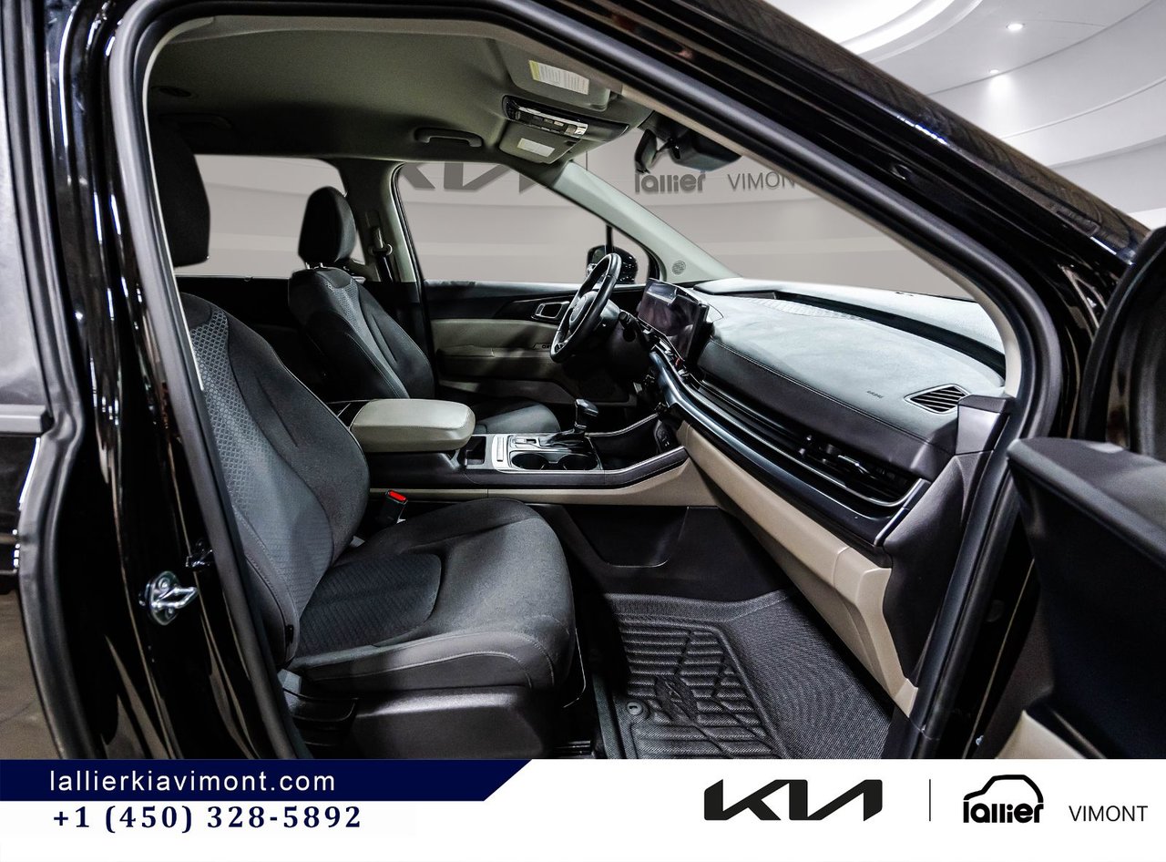 2025 Kia Carnival - Image 11
