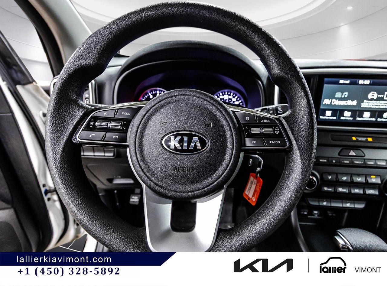 2021 Kia Sportage - Image 21