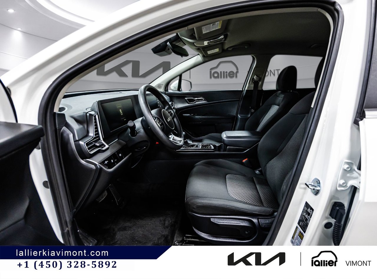 2023 Kia Sportage - Image 9