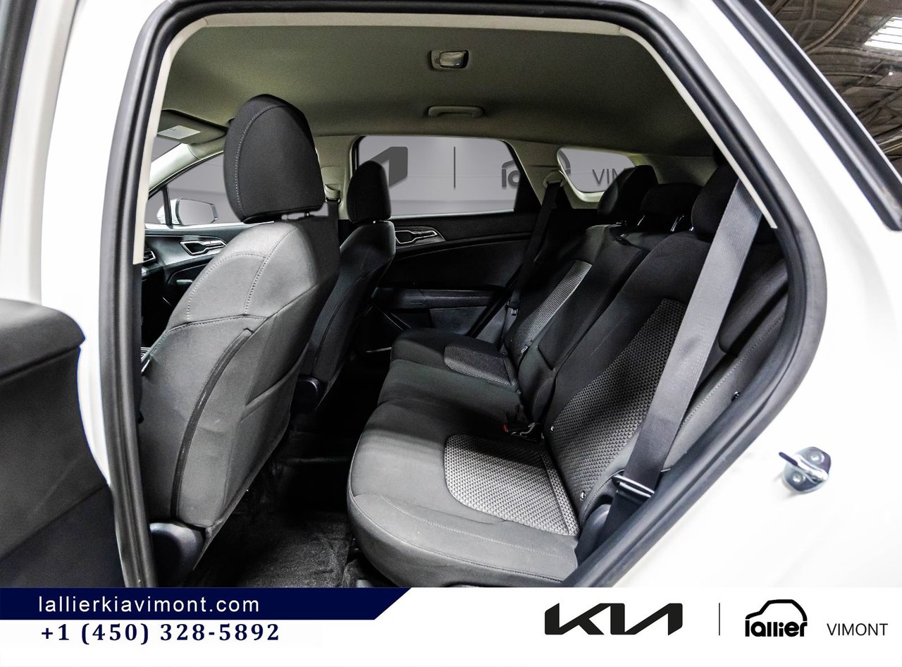2023 Kia Sportage - Image 10