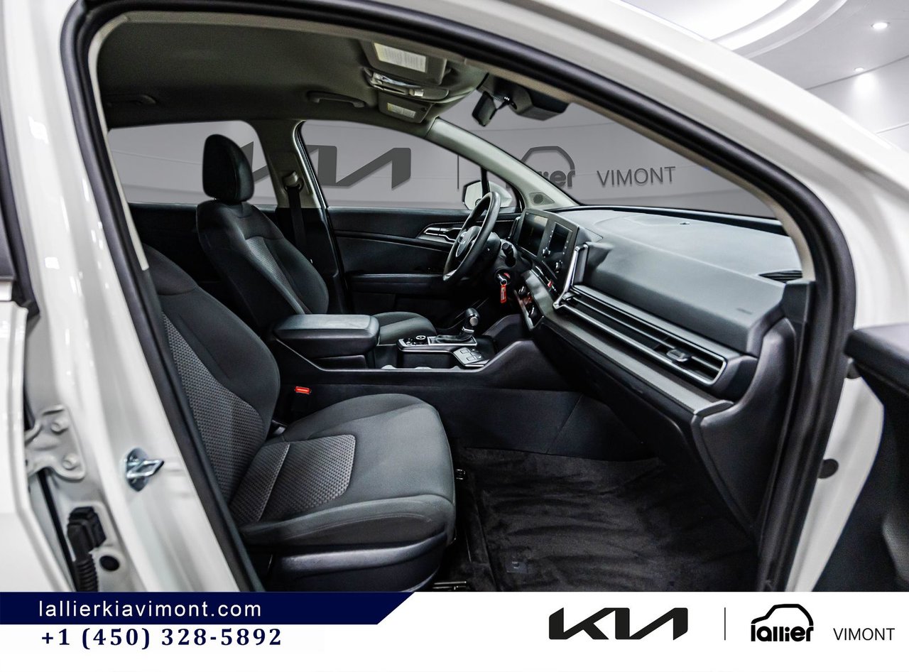 2023 Kia Sportage - Image 11