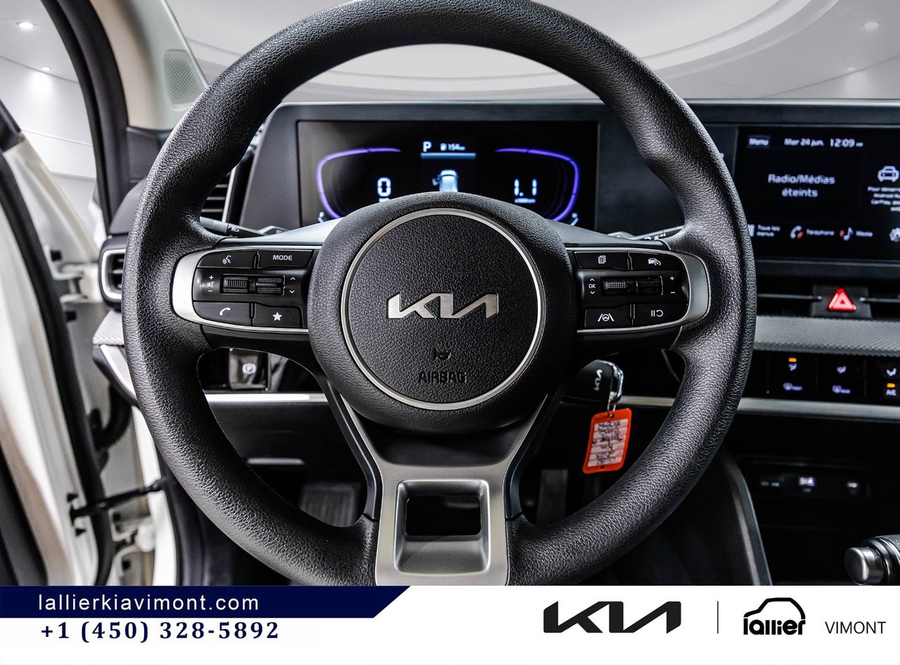 2023 Kia Sportage - Image 21