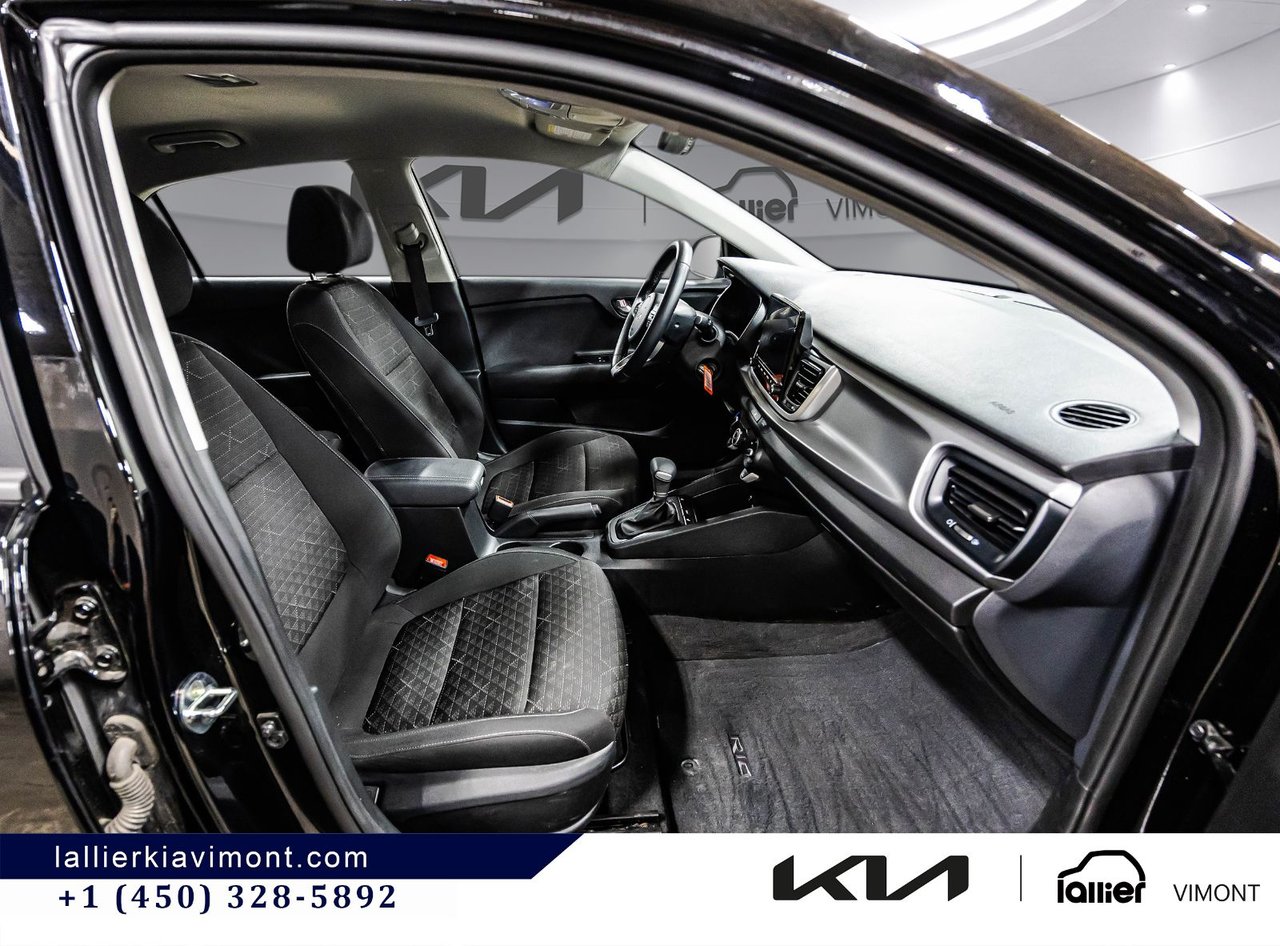 2023 Kia Rio 5-door - Image 17