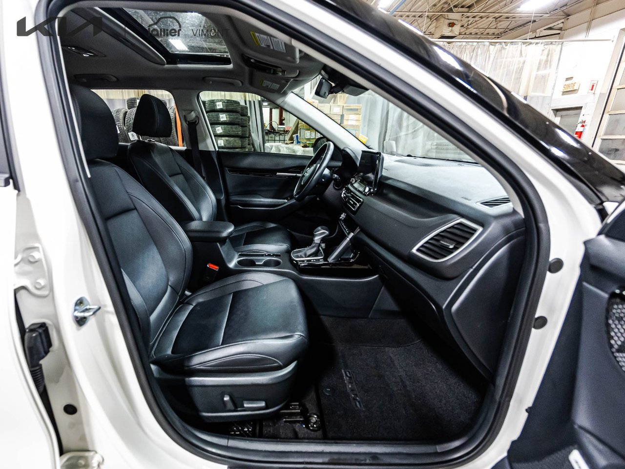 2023 Kia Seltos - Image 11
