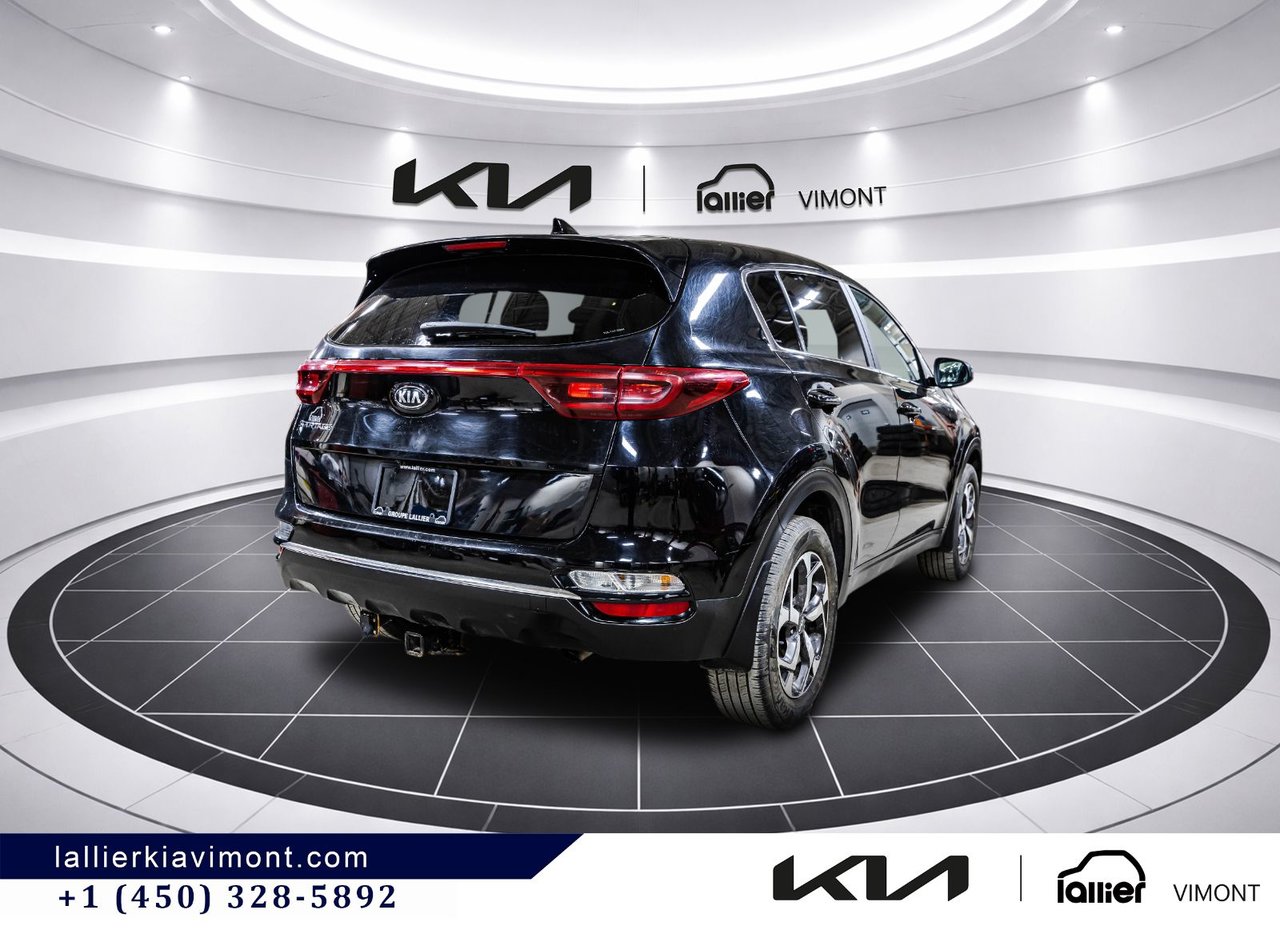 2022 Kia Sportage - Image 16