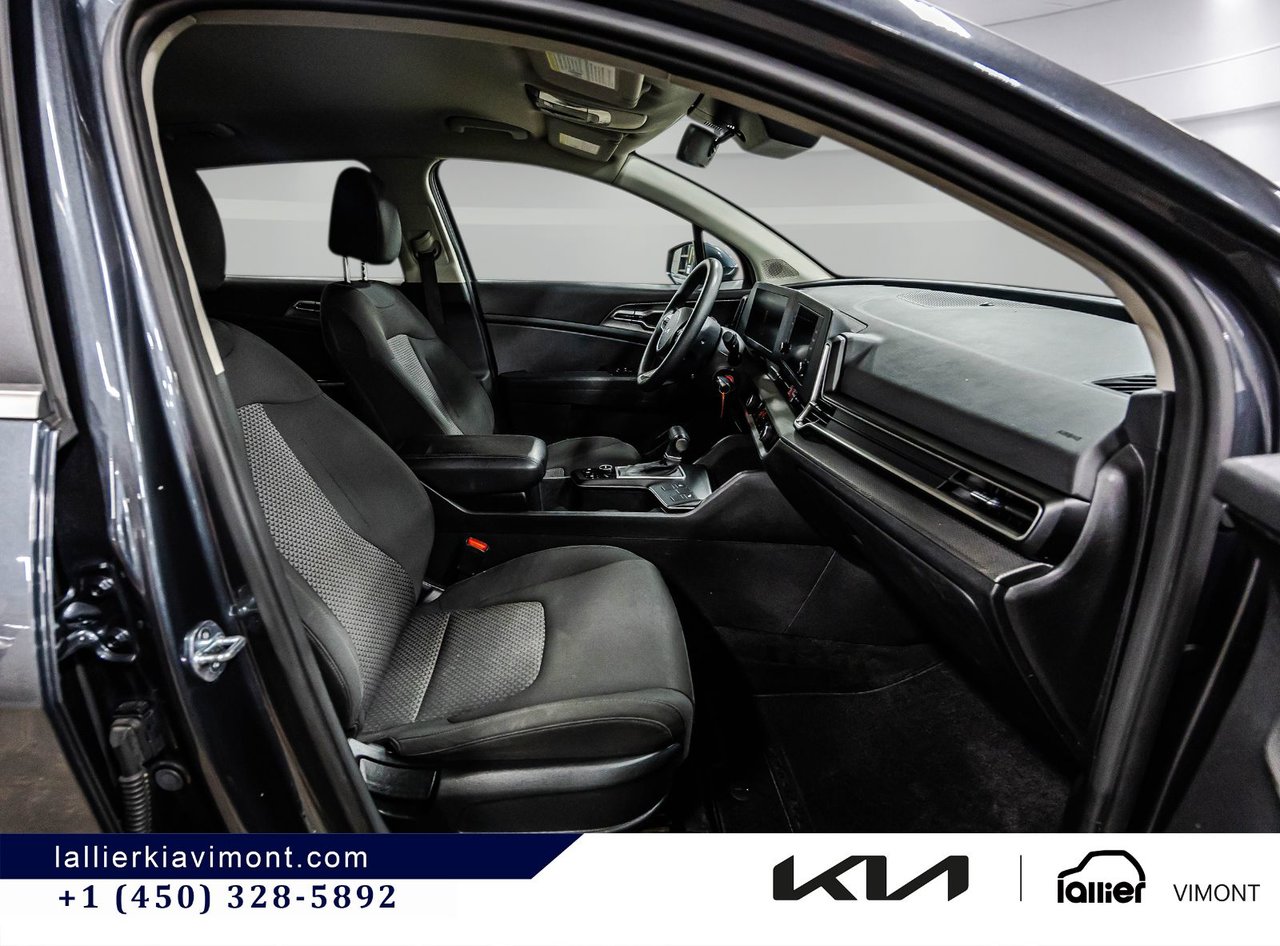 2023 Kia Sportage - Image 11