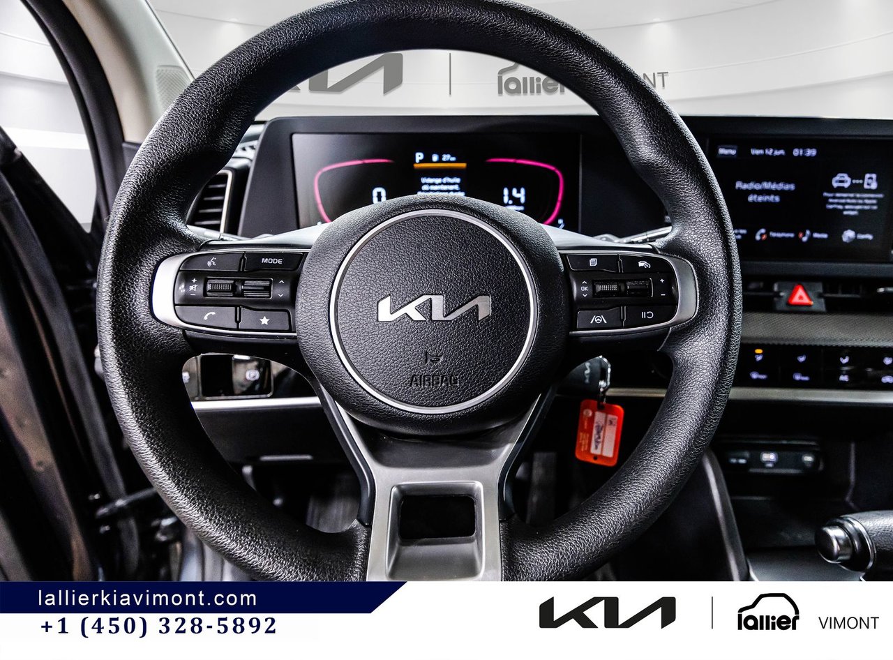 2023 Kia Sportage - Image 21