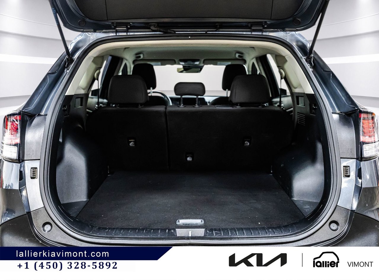 2023 Kia Sportage - Image 24