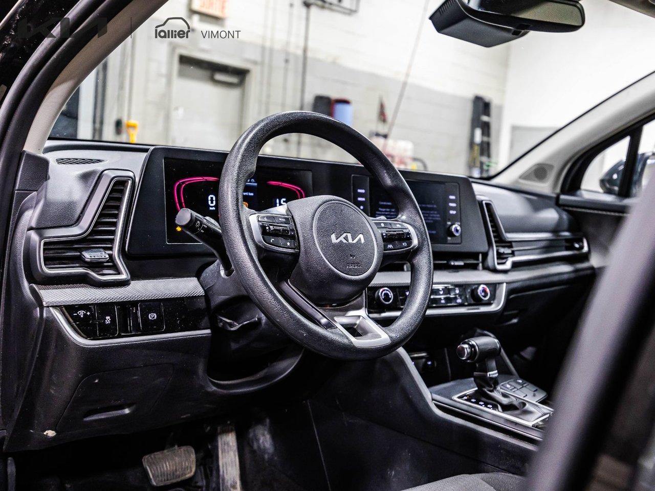 2023 Kia Sportage - Image 20
