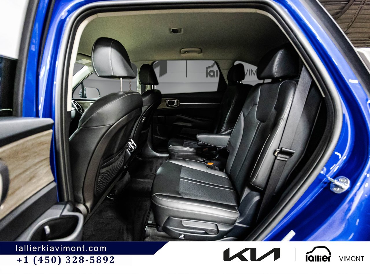 2021 Kia Sorento - Image 10