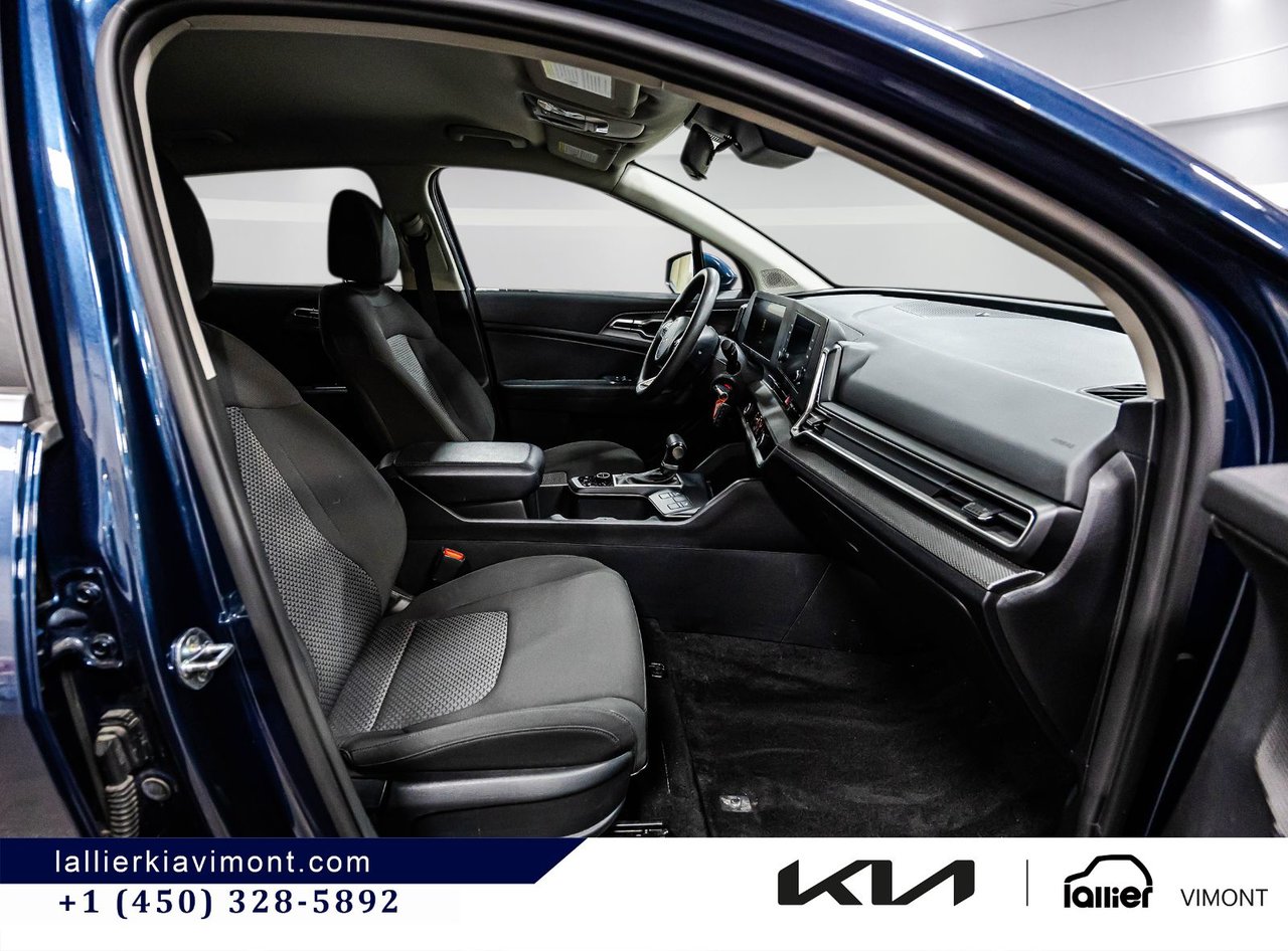 2023 Kia Sportage - Image 11