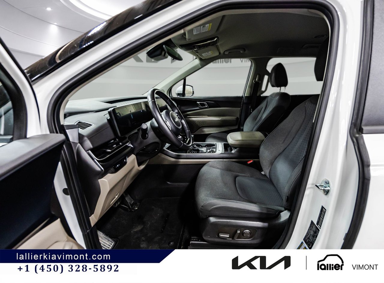 2025 Kia Carnival - Image 9