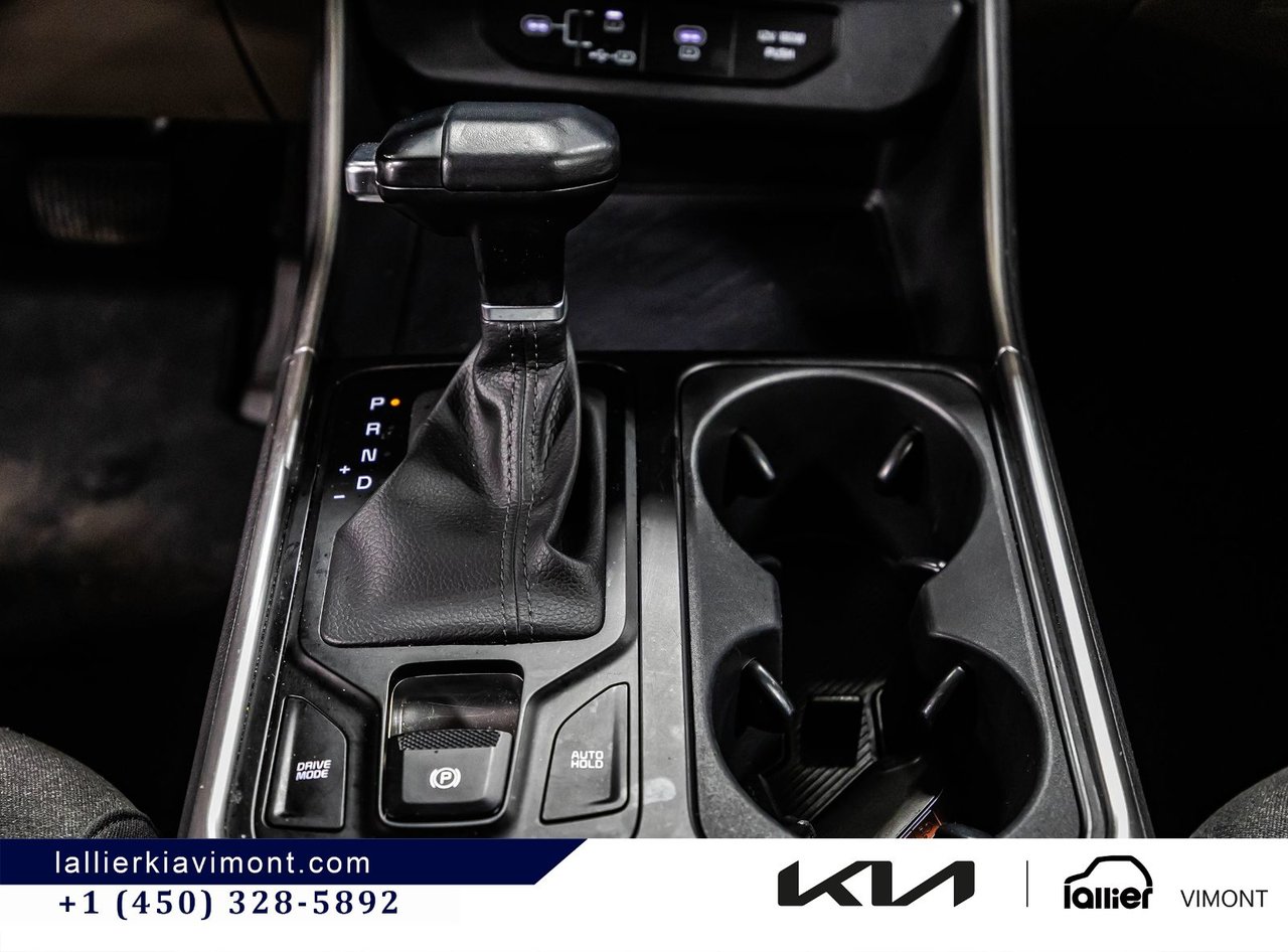 2025 Kia Carnival - Image 23