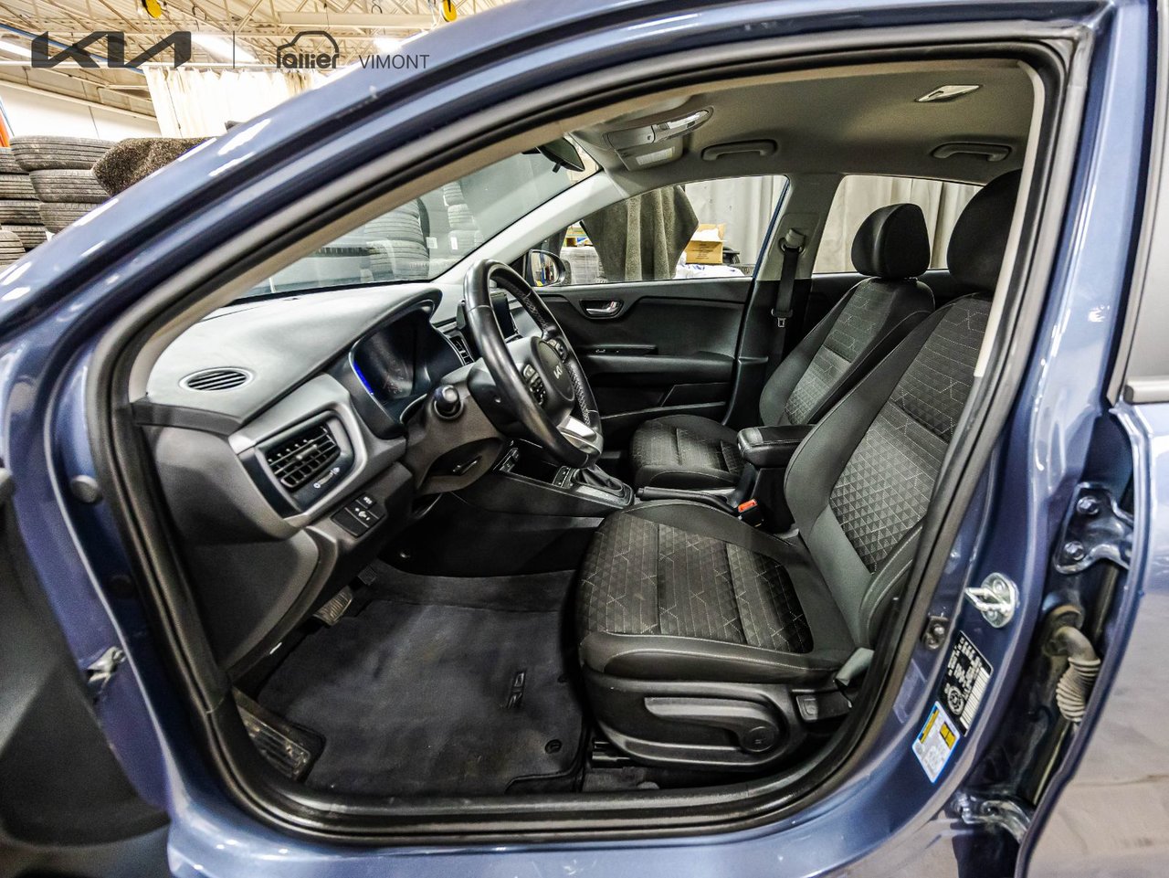 2023 Kia Rio 5-door - Image 9