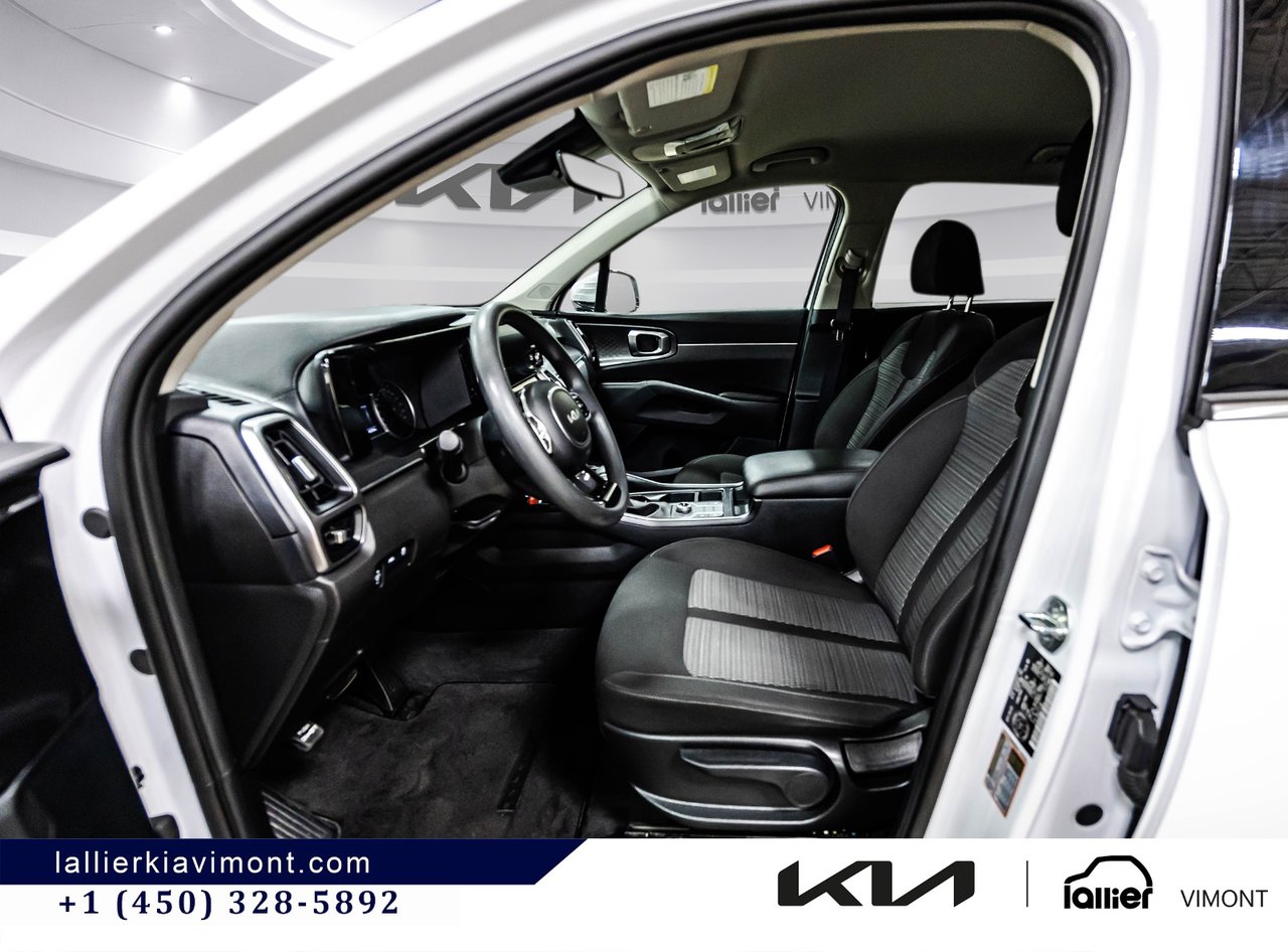 2023 Kia Sorento - Image 9