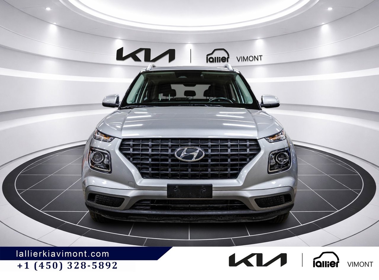 2023 Hyundai Venue - Image 2