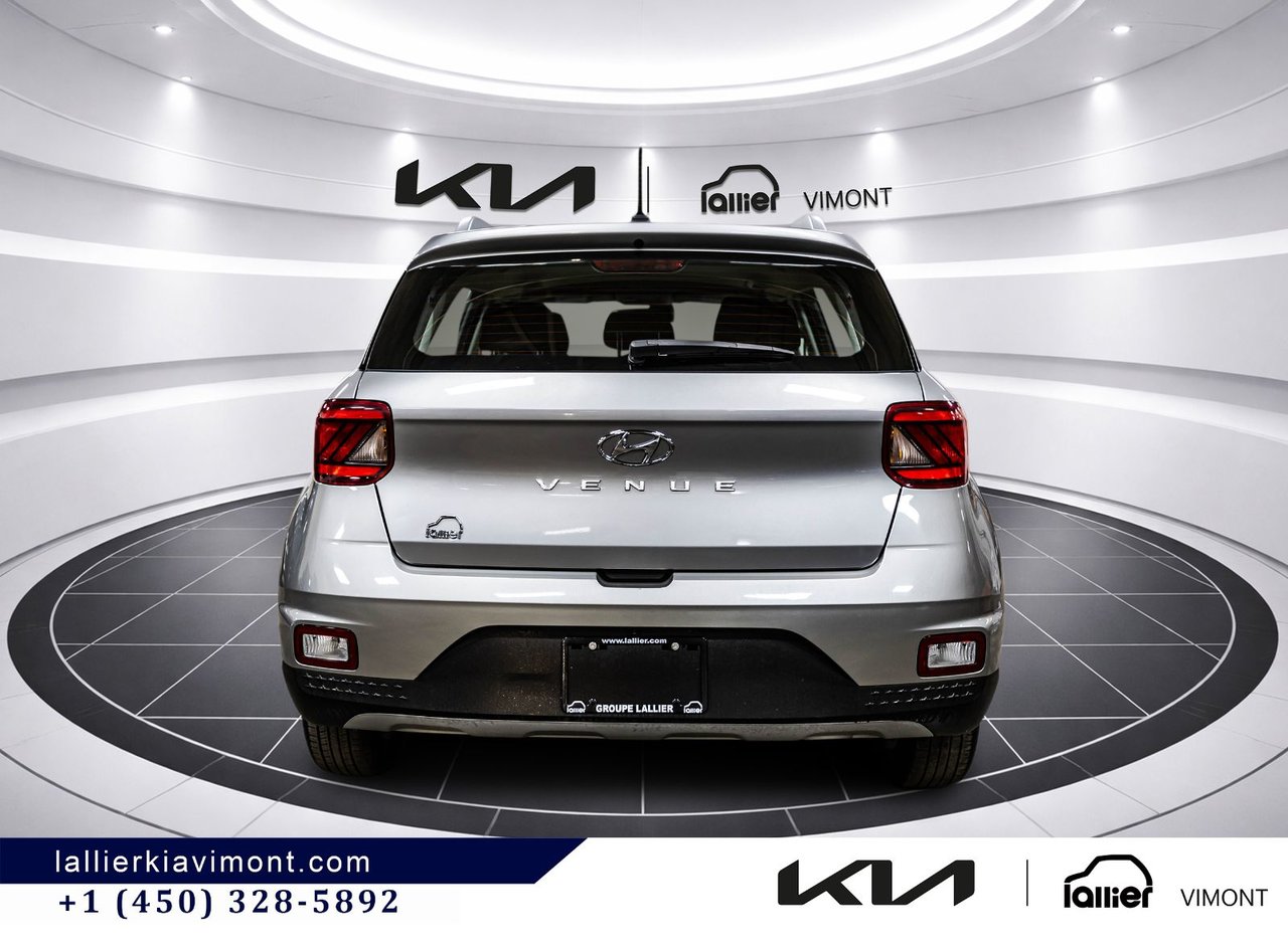 2023 Hyundai Venue - Image 6