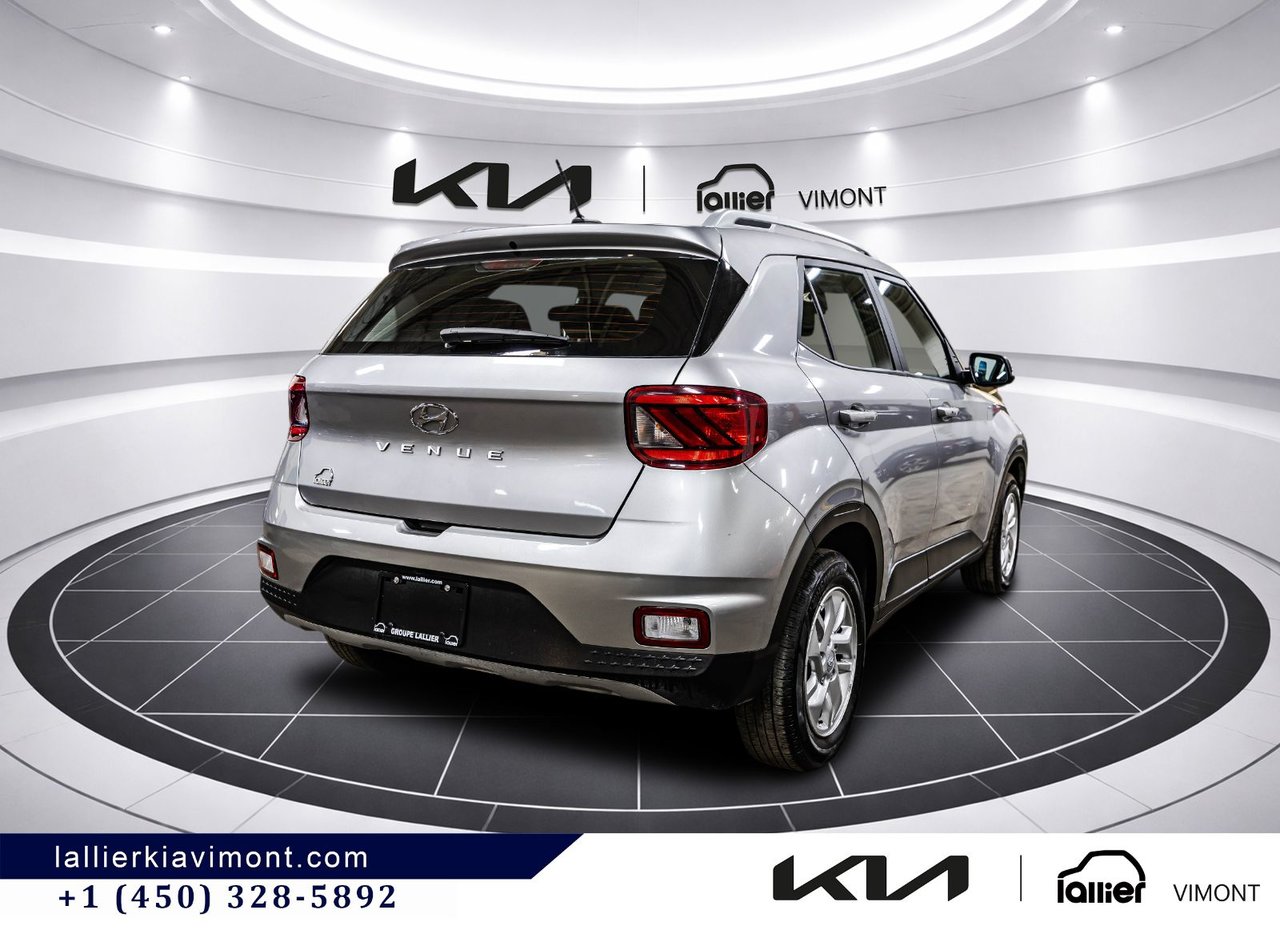 2023 Hyundai Venue - Image 7