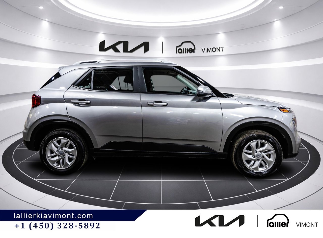 2023 Hyundai Venue - Image 8