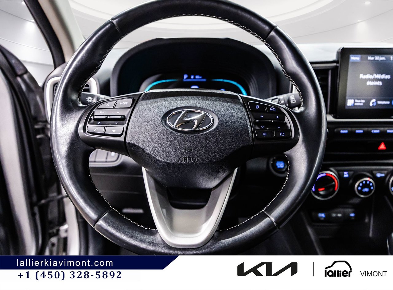 2023 Hyundai Venue - Image 22