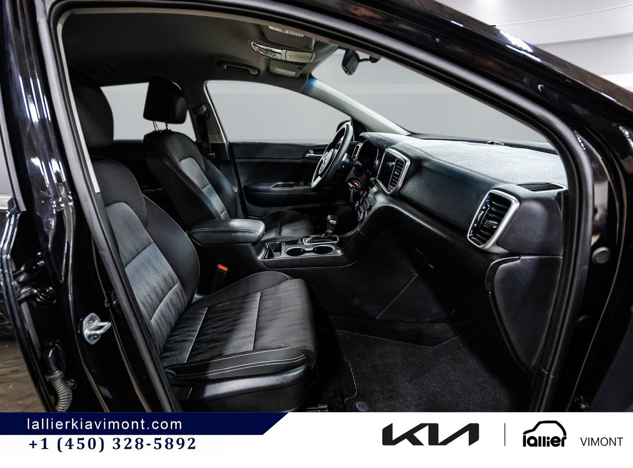 2022 Kia Sportage - Image 11