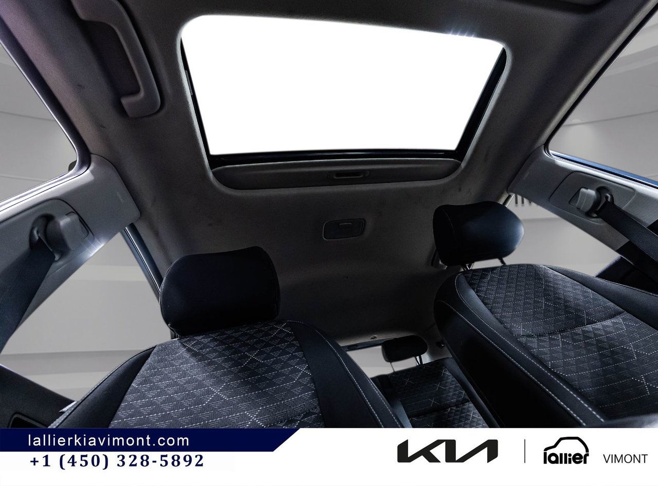 2023 Kia Rio 5-door - Image 11