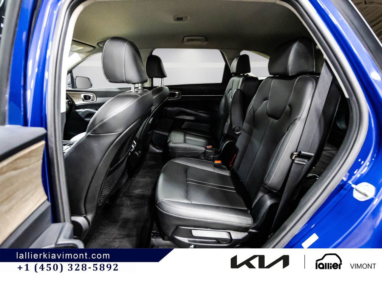 2023 Kia Sorento - Image 10