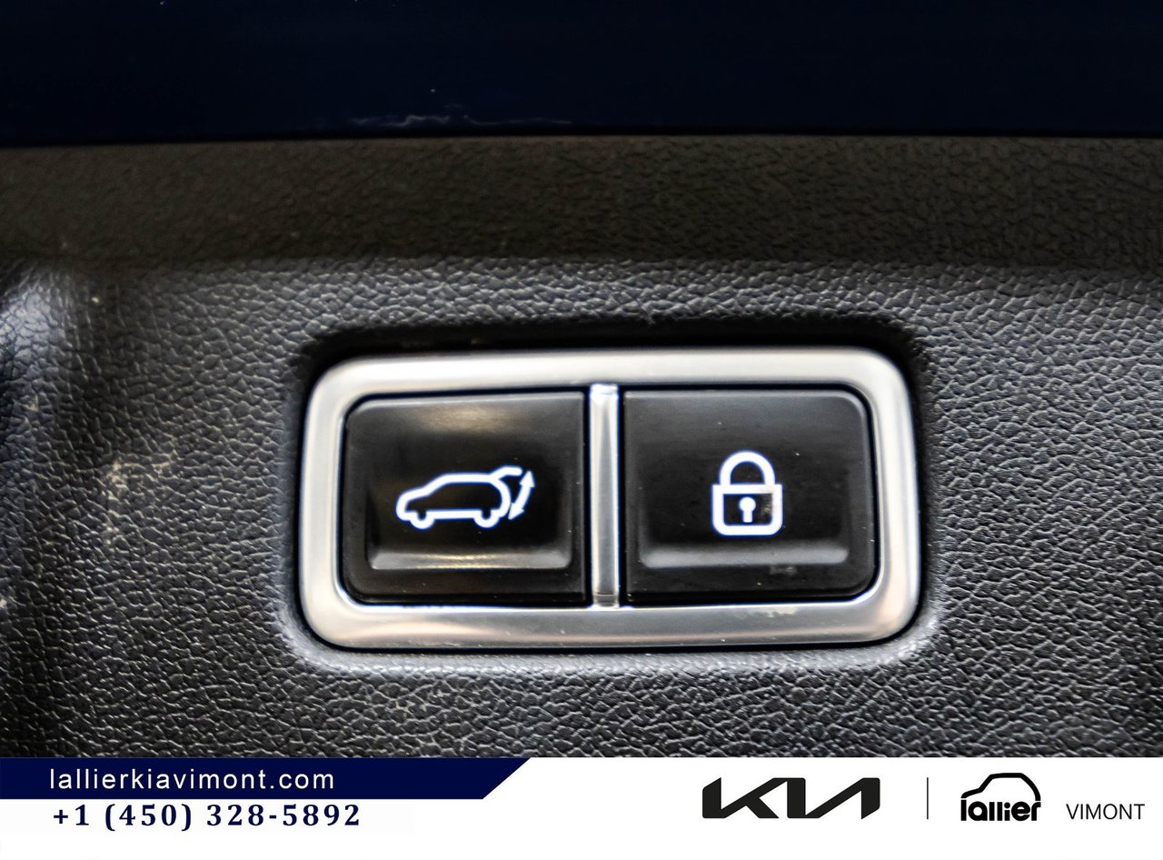 2023 Kia Sorento - Image 25