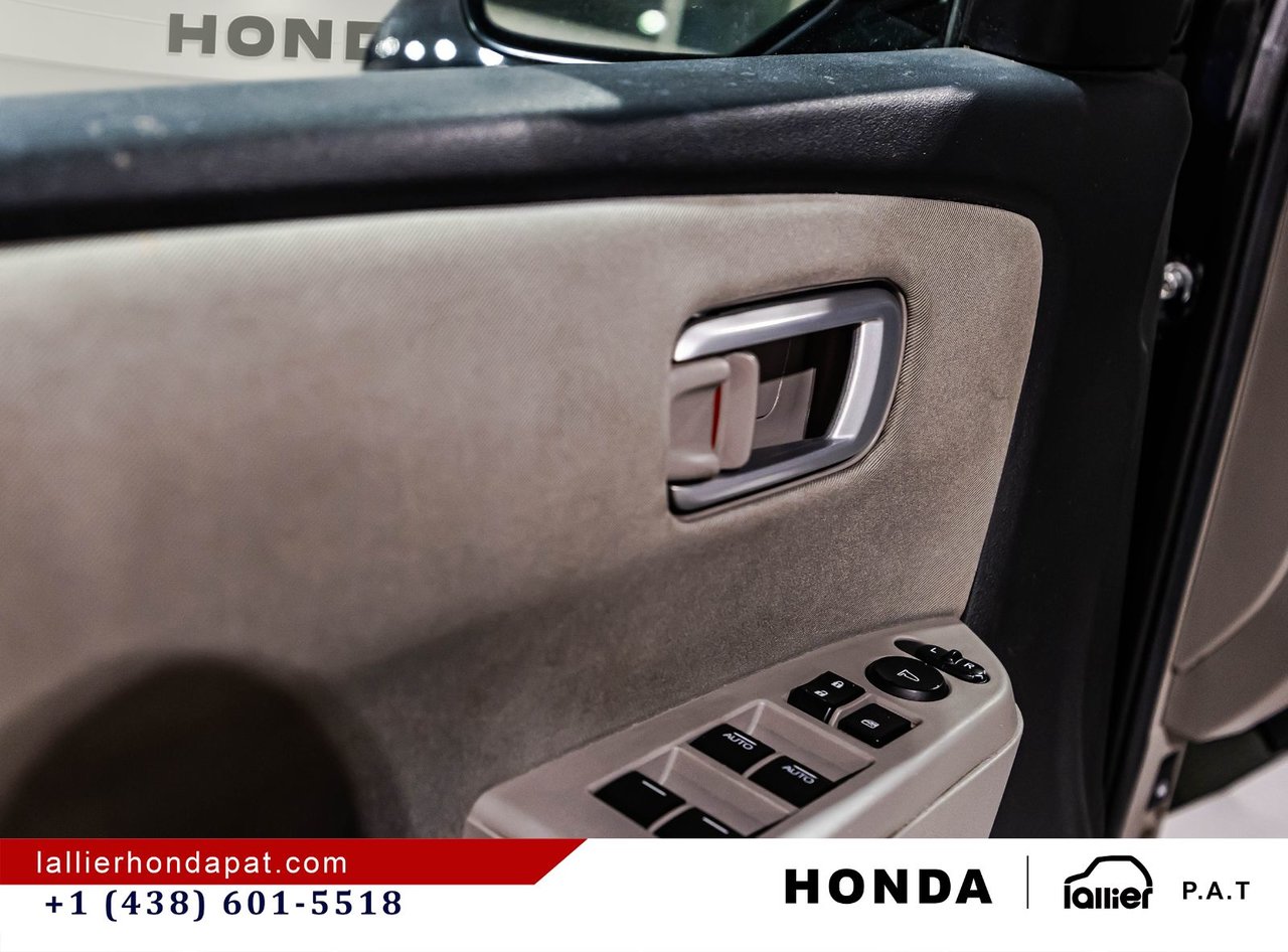 2014 Honda Pilot - Image 11